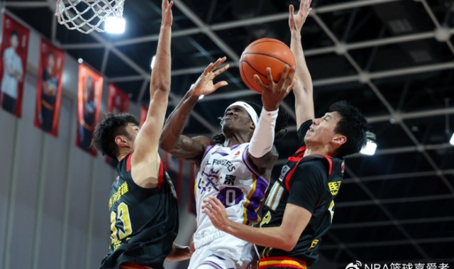 开元官方网站-148比2狂胜146分！中国篮坛惊现夸张比分：全场只打进一球绝了？|宝山中学|向明中学|职业联赛|nba|中学_新浪体育_新浪新闻