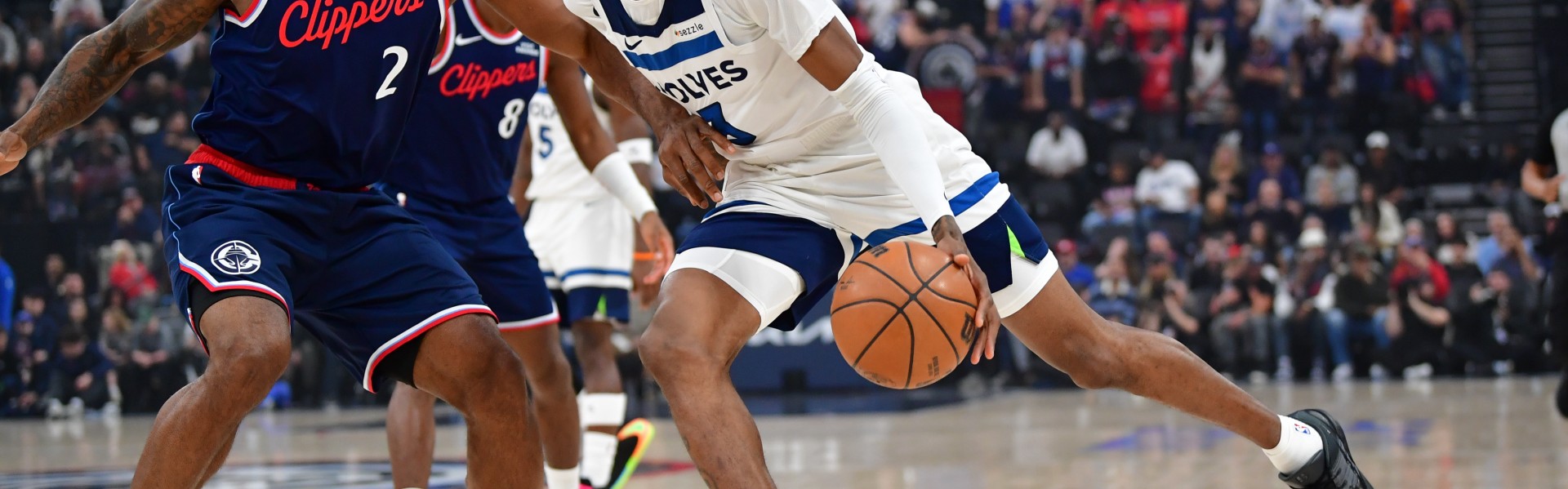 开元平台-听说你很能防？伦纳德近2次面对麦丹 场均43分&amp;三分命中率55.0%