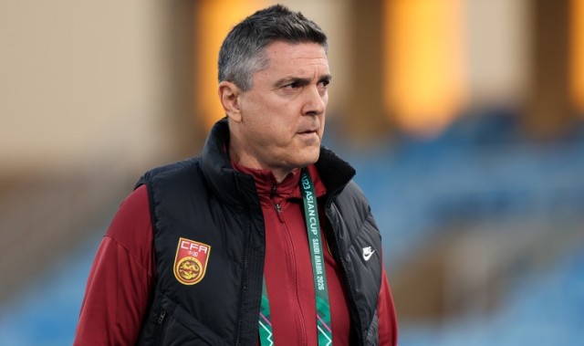 中国官网-媒体人：有很多让安东尼奥去国足的声音，只能说不要害安东尼奥了